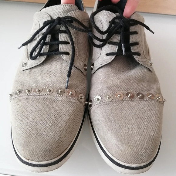 Nicholas Kirkwood Woman's Suede Derby Shoes Gray with Silver Studs 40 IT 10 US - Picture 15 of 17